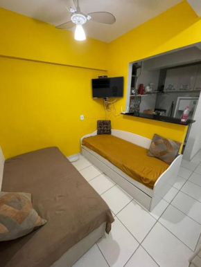 Apartamento sala e quarto WiFi - Praia das Castanheiras